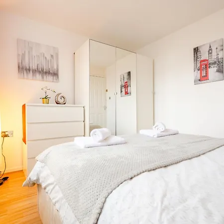 Serviced Apartment - Exel & O2 & Canning Town - Home Away From Home